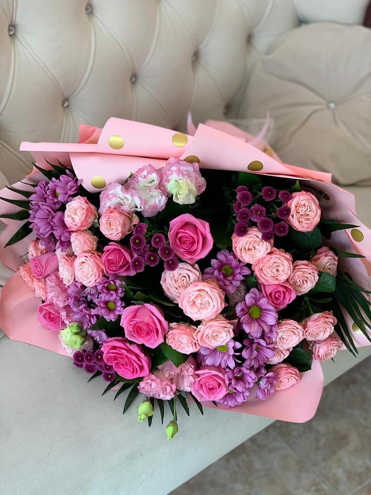 Букет цветов из: Хризантемы, Розы и Лизиантусы в Потьме