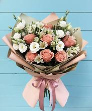 Букет цветов из:  Розы, Альстромерии и Лизиантусы в Потьме