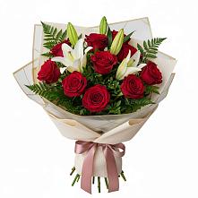 Букет цветов из:  Лилии и Розы в Потьме