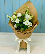 Букет цветов из:  Хризантемы и Лизиантусы в Потьме